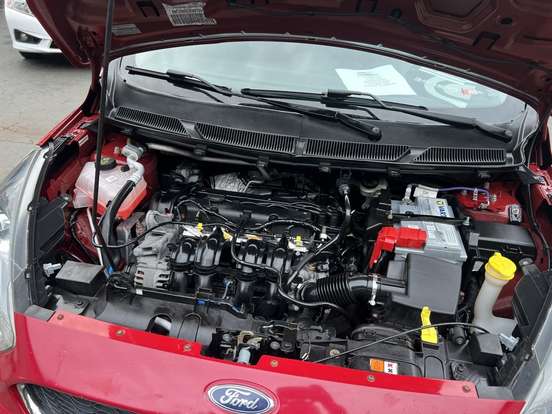 FORD-KA-2015