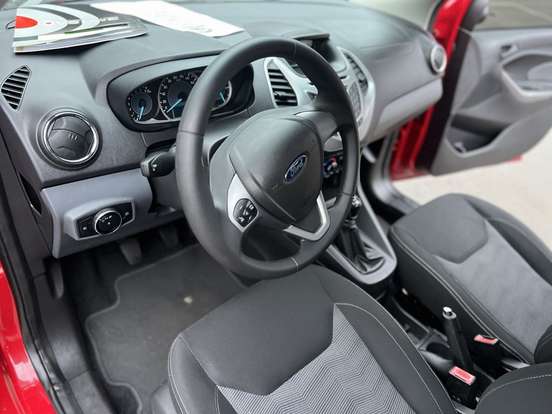 FORD-KA-2015