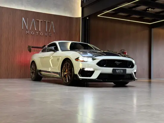FORD-MUSTANG-2021