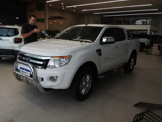 FORD-RANGER-2015