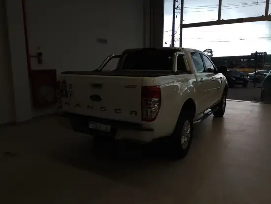 FORD-RANGER-2015