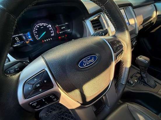 FORD-RANGER-2.2 BLACK 4X2 CD 16V DIESEL 4P AUTOMÁTICO FORD-RANGER-2022