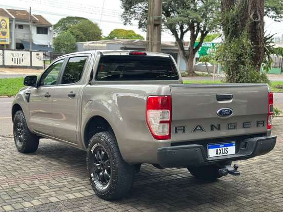 FORD-RANGER-2.5 XLS 4X2 CD 16V FLEX 4P MANUAL FORD-RANGER-2014