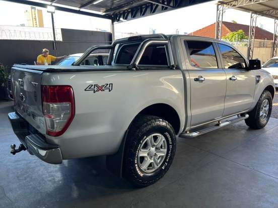 FORD-RANGER-2014