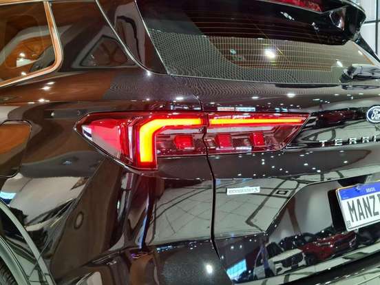 FORD-TERRITORY-2025