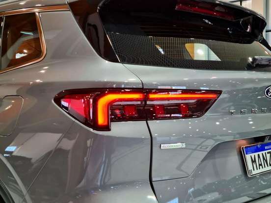 FORD-TERRITORY-2025