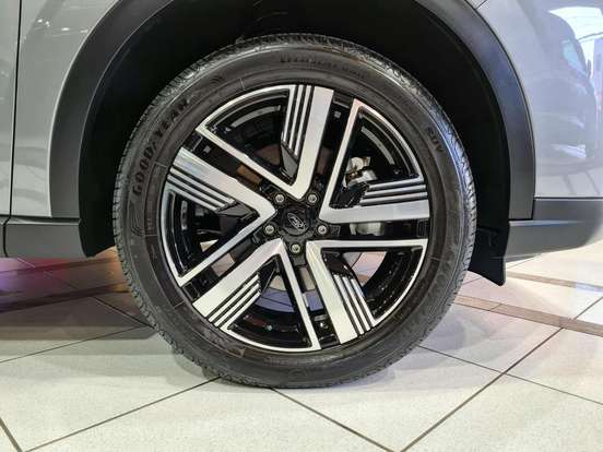 FORD-TERRITORY-2025