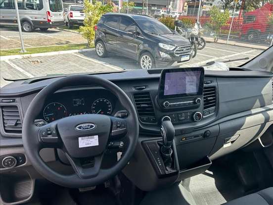 FORD-TRANSIT-2025