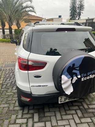 FORD-ECOSPORT-2016