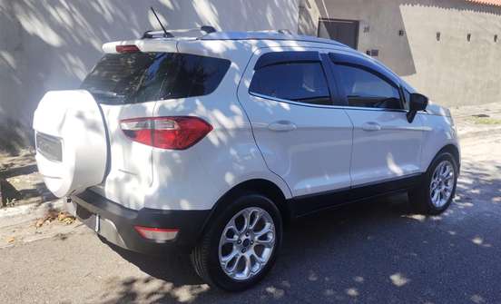 FORD-ECOSPORT-2018