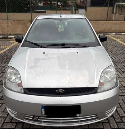 FORD-FIESTA-2004