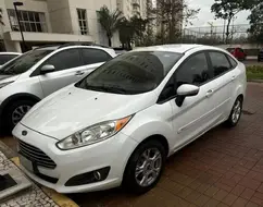 FORD FIESTA 1.6 SE SEDAN 16V FLEX 4P POWERSHIFT FORD FIESTA 1.6 SE SEDAN 16V FLEX 4P POWERSHIFT