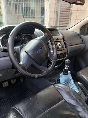 FORD-RANGER-2013