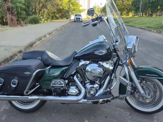 HARLEY-DAVIDSON-ROAD KING CLASSIC HARLEY-DAVIDSON-ROAD KING CLASSIC-2015