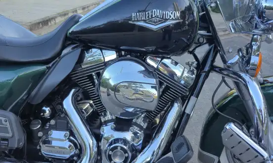 HARLEY-DAVIDSON-ROAD KING CLASSIC-2015