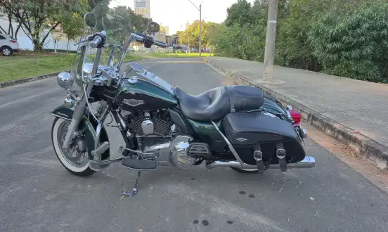 HARLEY-DAVIDSON-ROAD KING CLASSIC-2015