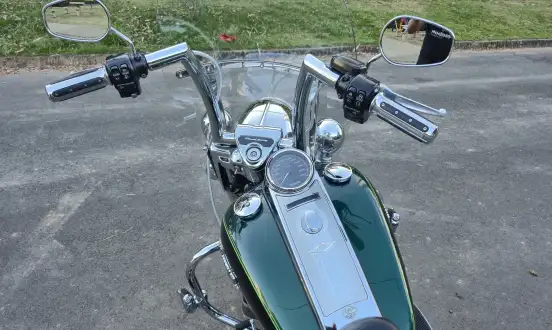 HARLEY-DAVIDSON-ROAD KING CLASSIC-2015