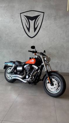 HARLEY-DAVIDSON DYNA FAT BOB 