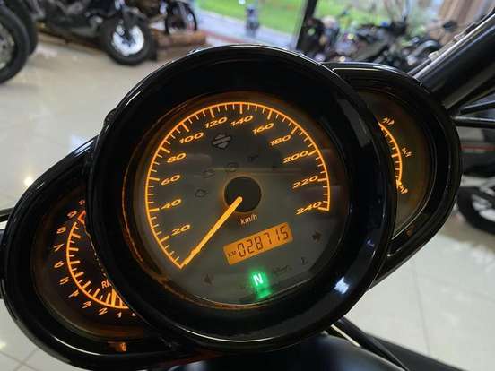 HARLEY-DAVIDSON-NIGHT ROD SPECIAL HARLEY-DAVIDSON-NIGHT ROD SPECIAL-2015