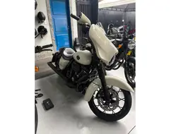 HARLEY-DAVIDSON STREET GLIDE SPECIAL HARLEY-DAVIDSON STREET GLIDE SPECIAL