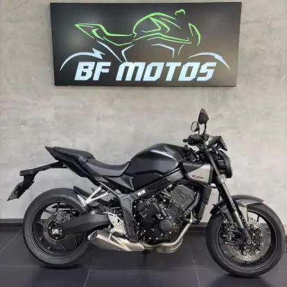 HONDA-CB 650R E-CLUTCH-2026