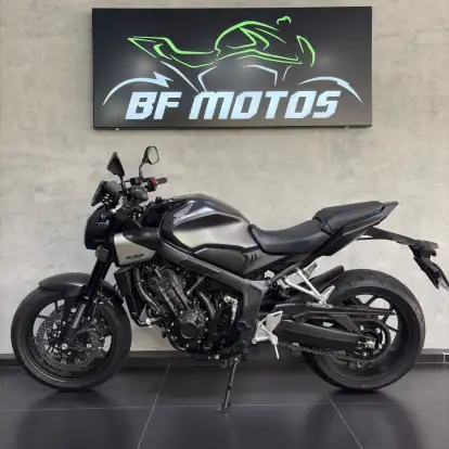 HONDA-CB 650R E-CLUTCH-2026