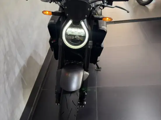 HONDA-CB 650R E-CLUTCH HONDA-CB 650R E-CLUTCH-2026