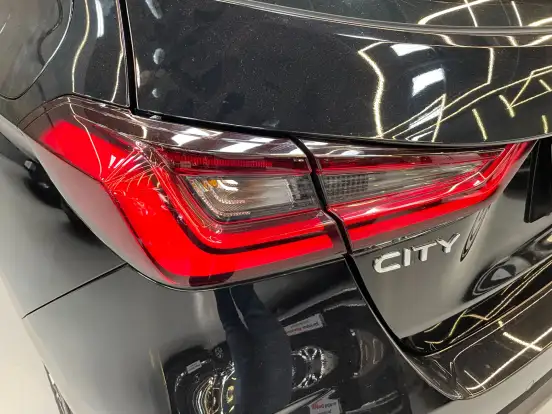 HONDA-CITY-1.5 i-VTEC FLEX HATCH TOURING CVT HONDA-CITY-2023