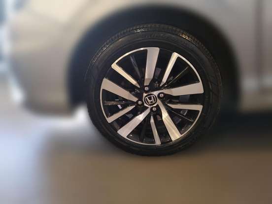 HONDA-CITY-1.5 i-VTEC FLEX HATCH TOURING CVT HONDA-CITY-2024