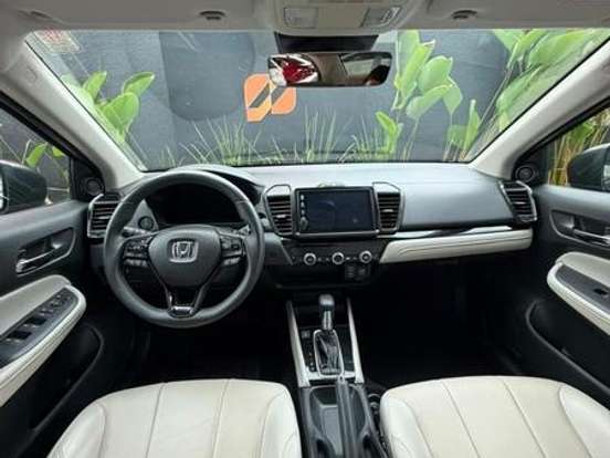 HONDA-CITY-1.5 i-VTEC FLEX TOURING CVT HONDA-CITY-2023