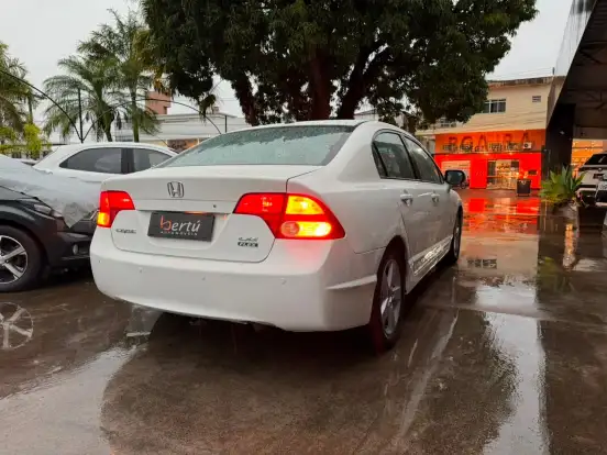 HONDA-CIVIC-2010