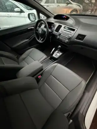 HONDA-CIVIC-2010