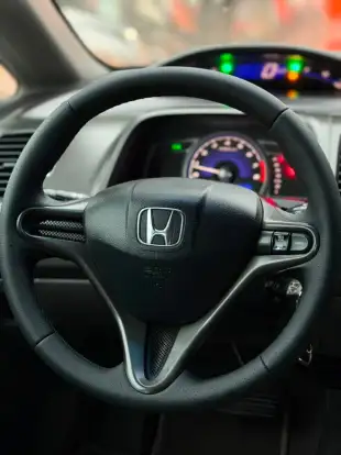 HONDA-CIVIC-2010