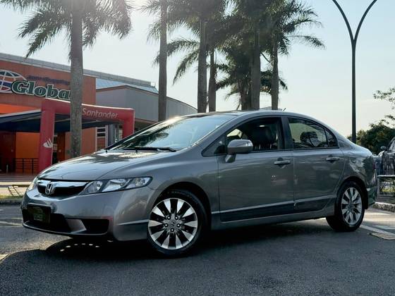 HONDA CIVIC 1.8 LXL 16V FLEX 4P AUTOMÁTICO