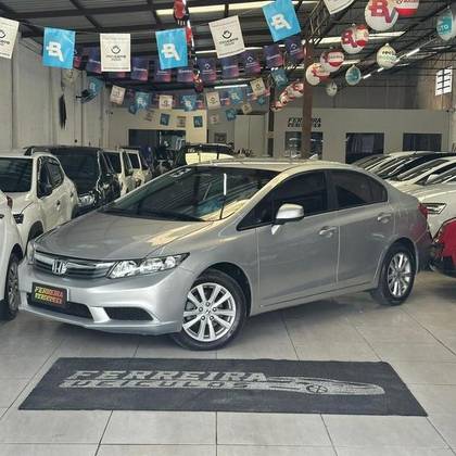 HONDA CIVIC 1.8 LXS 16V FLEX 4P AUTOMÁTICO