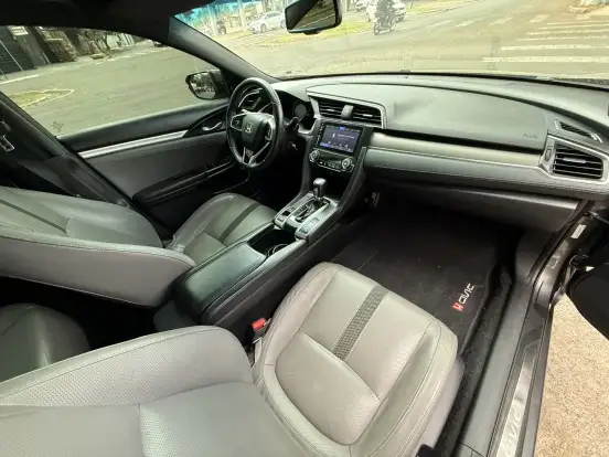 HONDA-CIVIC-2020