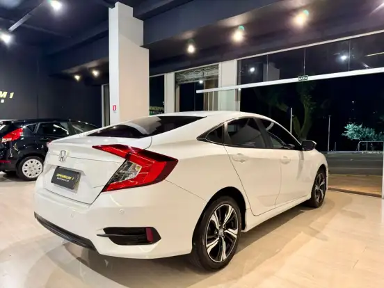 HONDA-CIVIC-2018