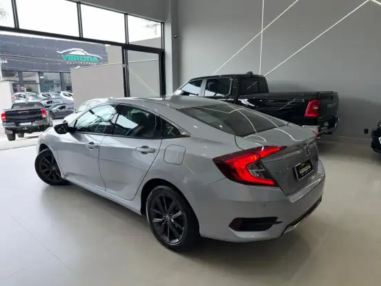 HONDA-CIVIC-2021