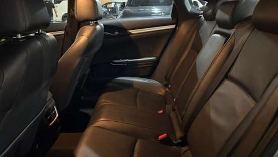 HONDA-CIVIC-2021