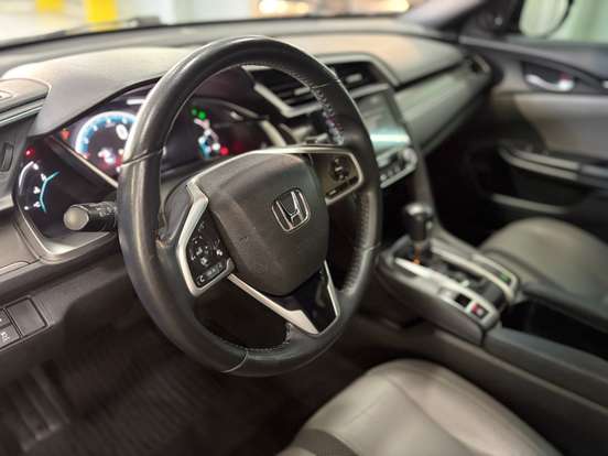 HONDA-CIVIC-2021
