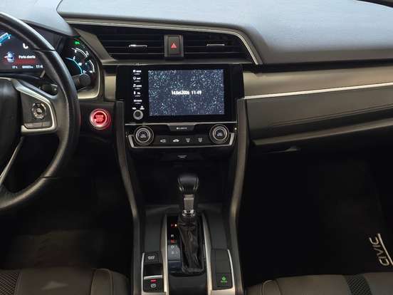 HONDA-CIVIC-2021