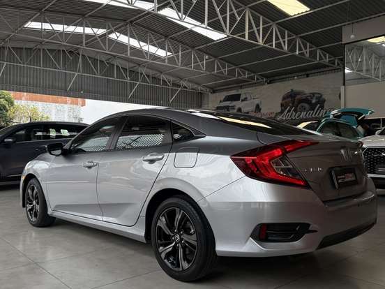 HONDA-CIVIC-2017