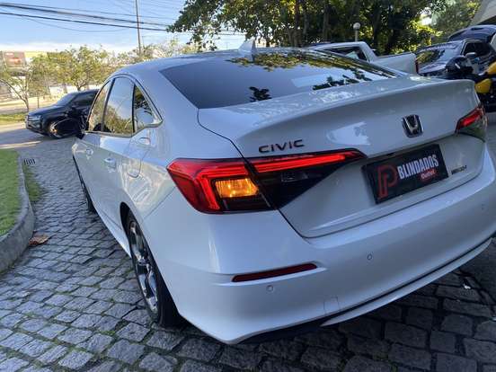 HONDA-CIVIC-2024