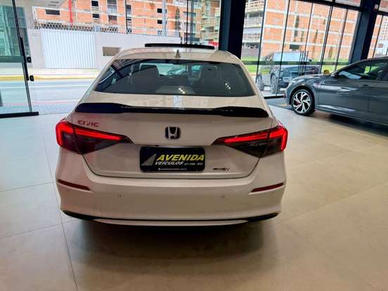 HONDA-CIVIC-2023