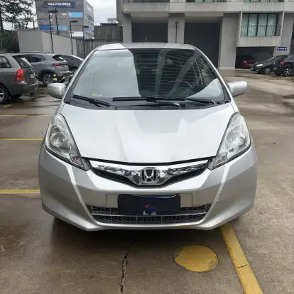 HONDA-FIT-2013