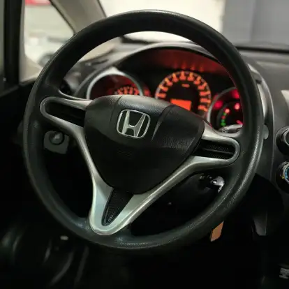 HONDA-FIT-2012