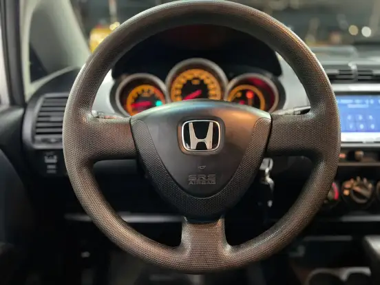 HONDA-FIT-1.4 LXL 16V FLEX 4P AUTOMÁTICO HONDA-FIT-2004