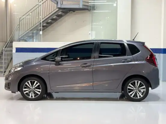 HONDA-FIT-2017