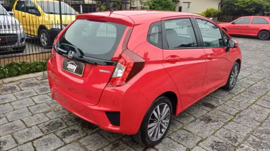 HONDA-FIT-2015