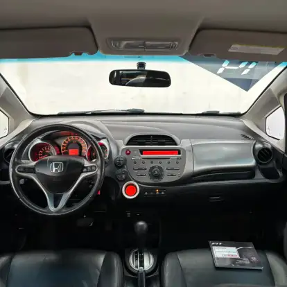 HONDA-FIT-2014